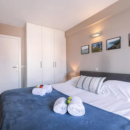 Spacious Apartment With Cosy Interior In The Center Of Knokke アパート クノック・ヘイスト