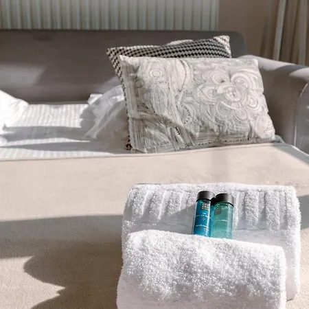 Spacious Apartment With Cosy Interior In The Center Of Knokke クノック・ヘイスト